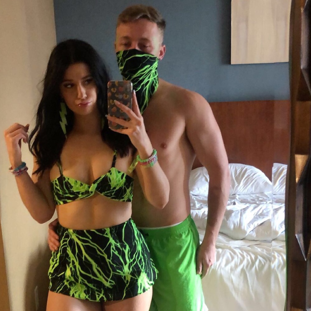 Green Voltage Set - Picture 3 of 5